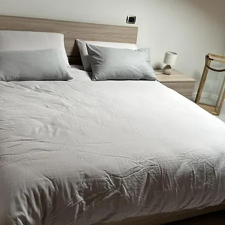 Residenza Golese アパート パルマ